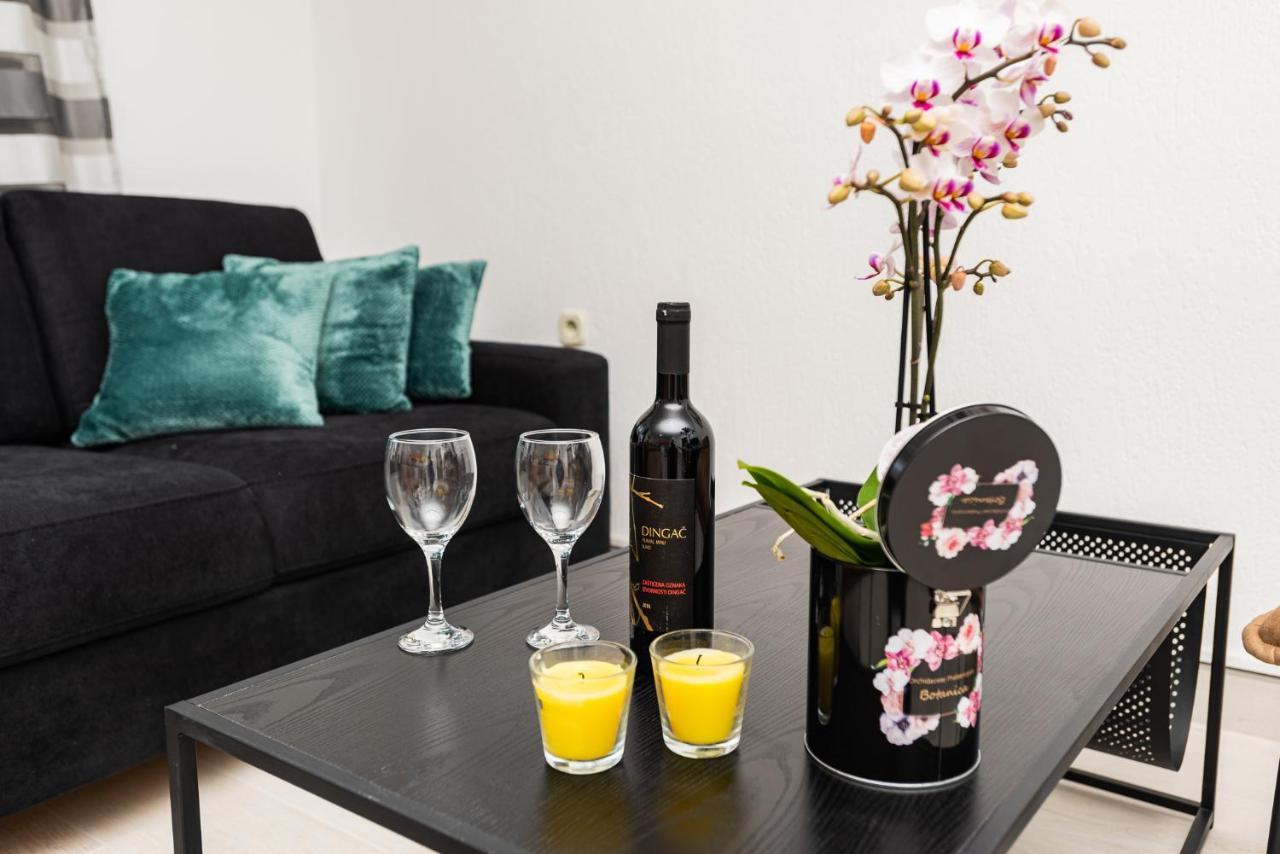 Apartments Dino Malinska Ngoại thất bức ảnh